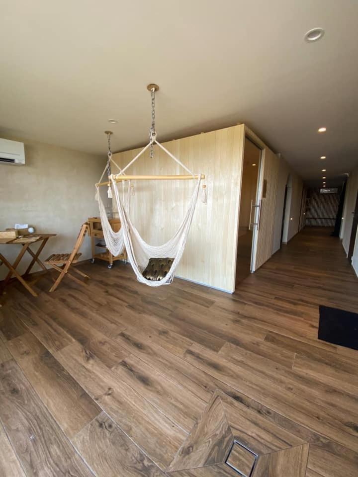 Hotel H85 Chatte Exterior foto